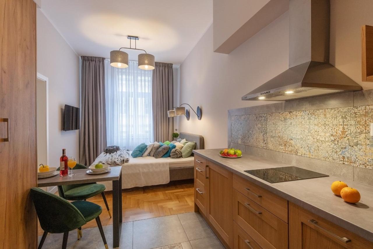 Scandic Apartments - Old Town クラクフ エクステリア 写真